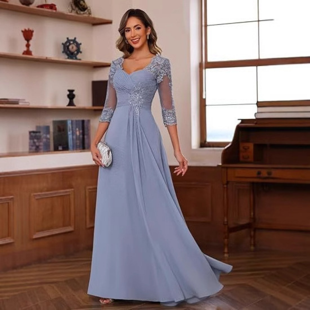 Amelia – Vestido de Noche y Compromiso con Apliques de Encaje