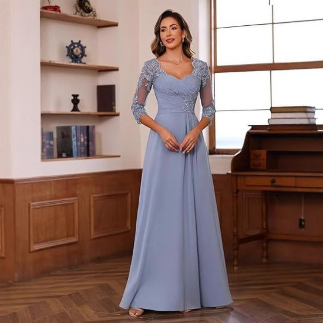Amelia – Vestido de Noche y Compromiso con Apliques de Encaje