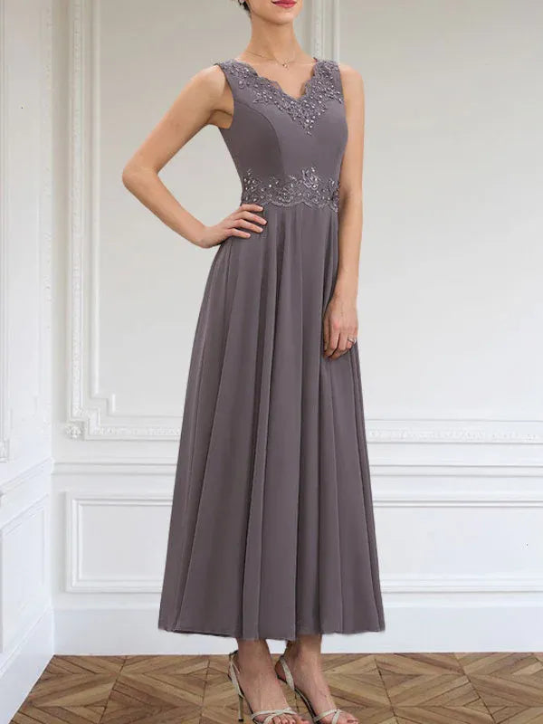 Evelina | Vestido de Chiffon en Corte A con Lentejuelas y Encaje