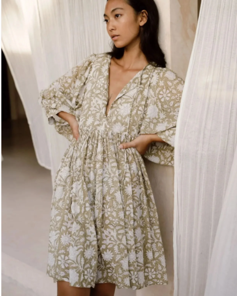 LOURI – VESTIDO BOHEMIO FLORAL