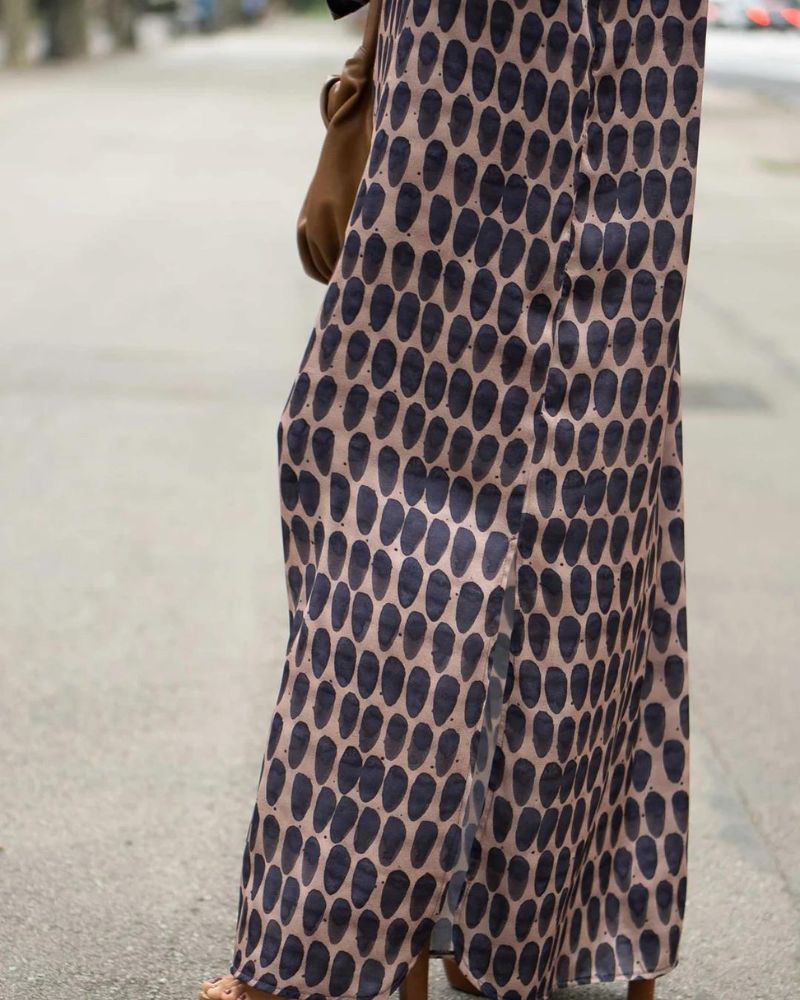 SOIRA - VESTIDO MAXI CON IMPRESIÓN OVALADA