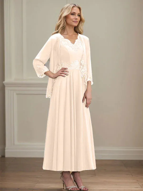 Evelina | Vestido de Chiffon en Corte A con Lentejuelas y Encaje