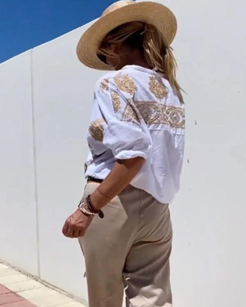 Lina – Blusa con elegantes bordados
