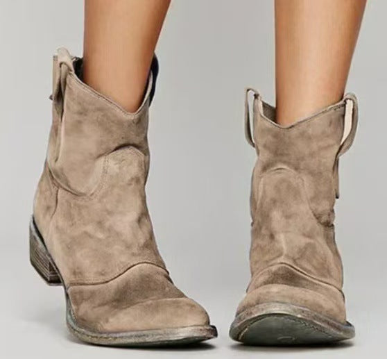 Carlotta – Botines de ante atemporales